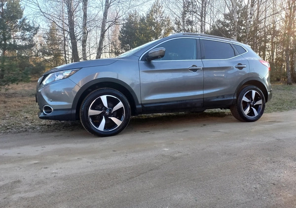 Nissan Qashqai cena 61000 przebieg: 124000, rok produkcji 2015 z Leżajsk małe 562